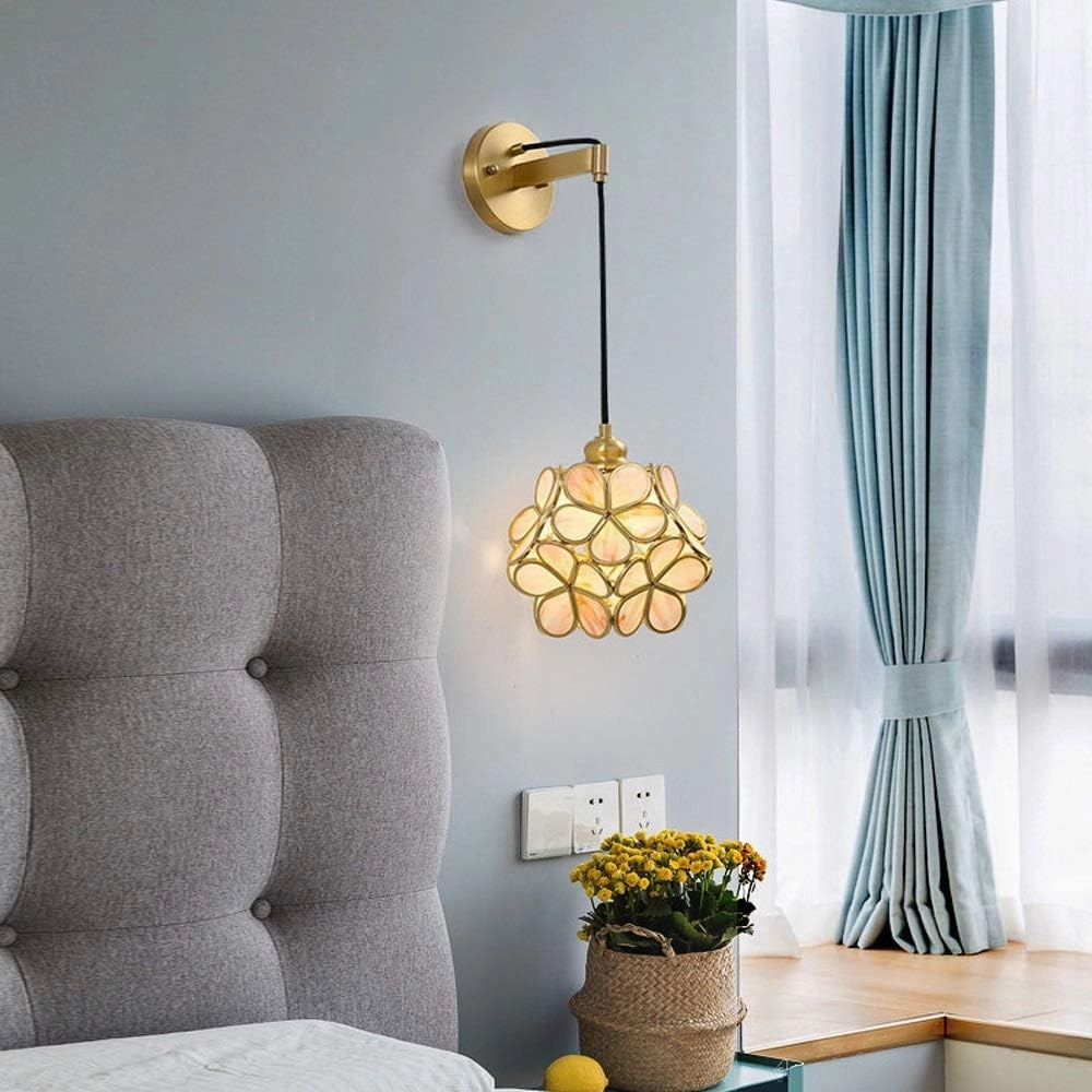 Copper Light Luxury Living Room TV Background Wall Design Net Red Postmodern Flower Petals Bedside Wall Lamp / Glass Wall Lamp / Size 2017CM / Warm Light LED Light Source E271 Fine carving pattern