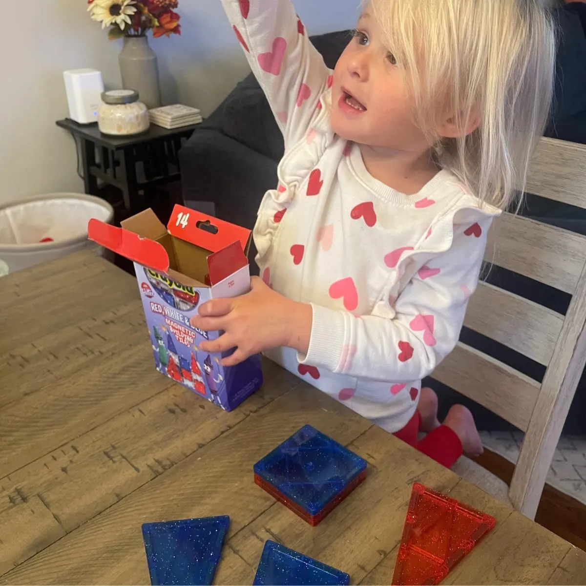 CreateOn Crayola Red, White & Blue Magnetic Tiles 14pc, Building Set for Kids, Magnetic Toy, Travel Toys, Classroom Sensory Toy Blocks, STEM & Montessori Tools for Boys & Girls Ages 3 , 14-Piece Set