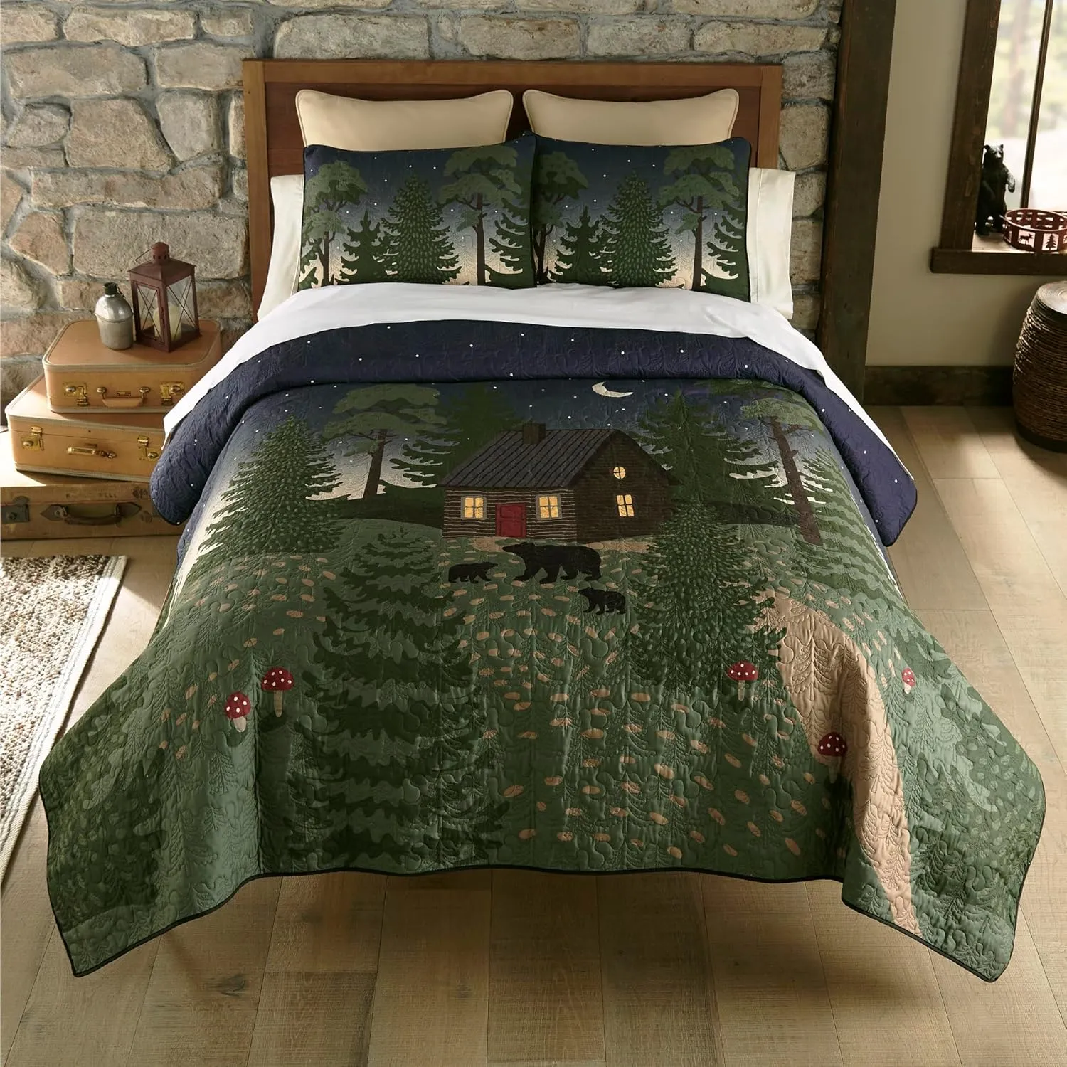 Donna Sharp Queen Bedding Set - 3 Piece - Bear Cottage Lodge Quilt Set with Queen Quilt and Standard Pillow Shams - Machine Washable