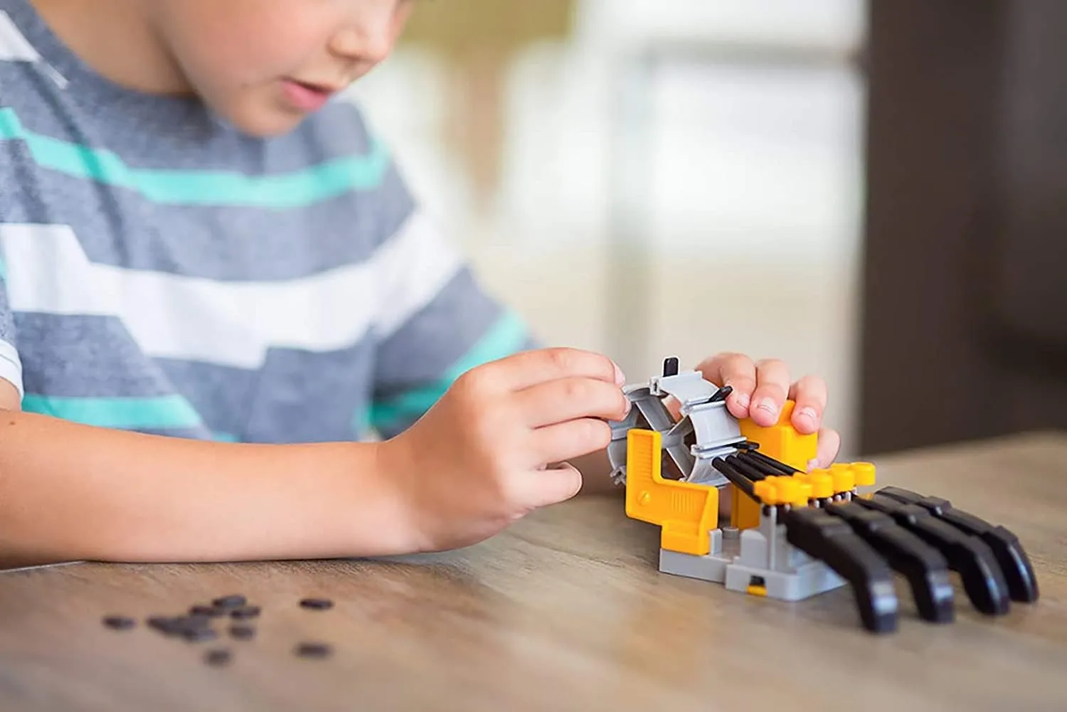 Motorized Robot Hand Science Experiment Kit