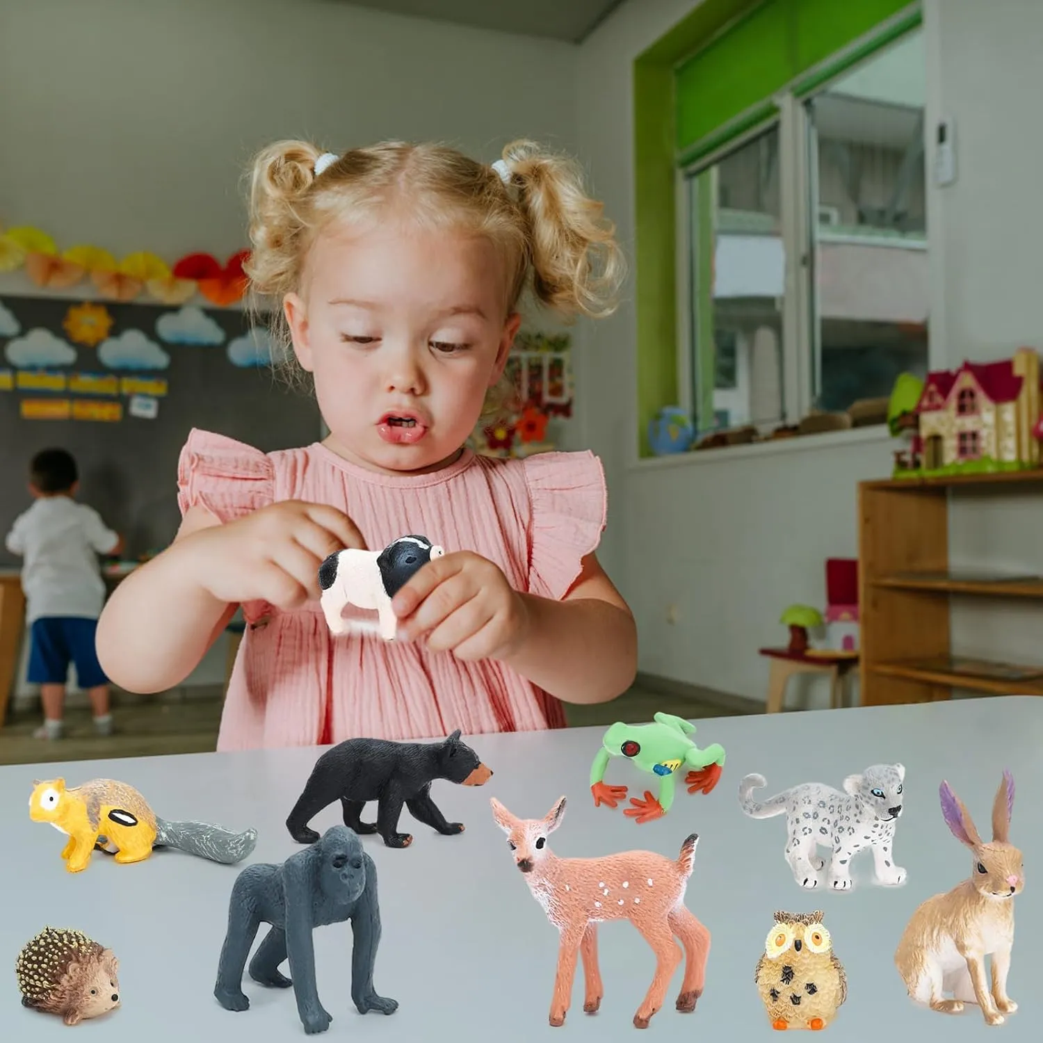 ONEST 22 Pieces Forest Animal Figures Toys Figurines Playset Realistic Wild Animals Figurines Jungle Animals Figurines Hand Painted Tiny Animal Toys for Kids Adults