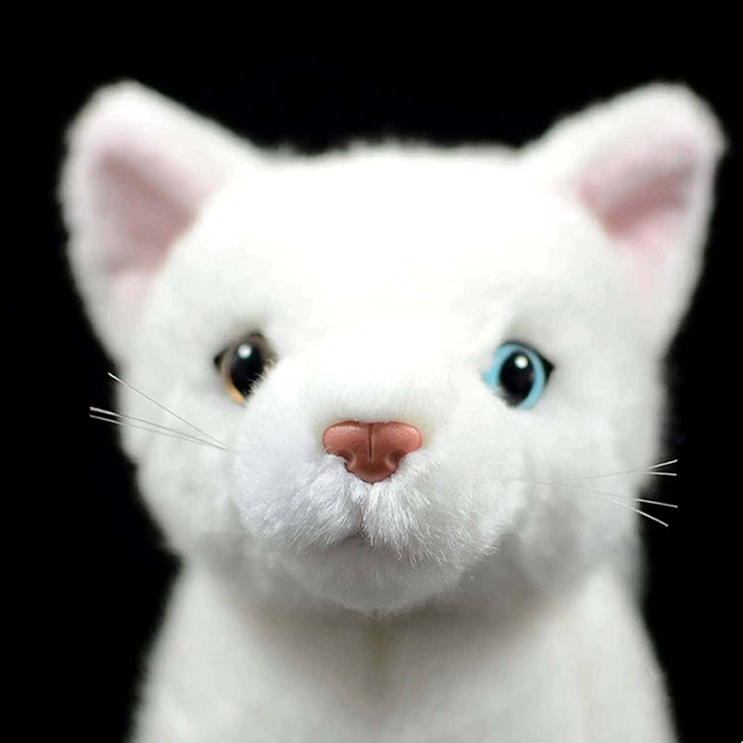 Tiny Heart Simulated White cat Plush Toys, Soft Cute Realistic White cat Stuffed Animal Dolls Home Decorations for Kids Girls Gifts for All Occasions and Ages