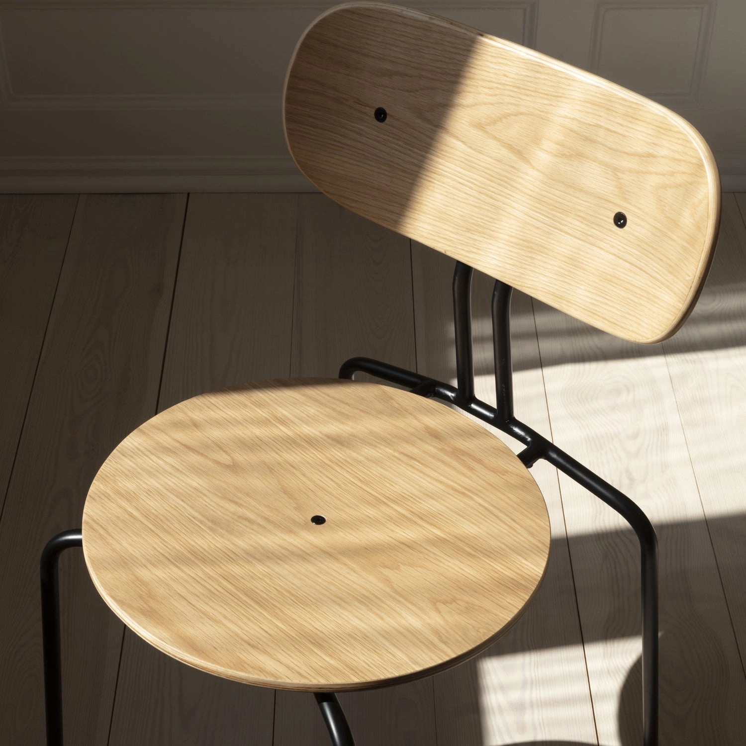 Umage Curious Dining Chair