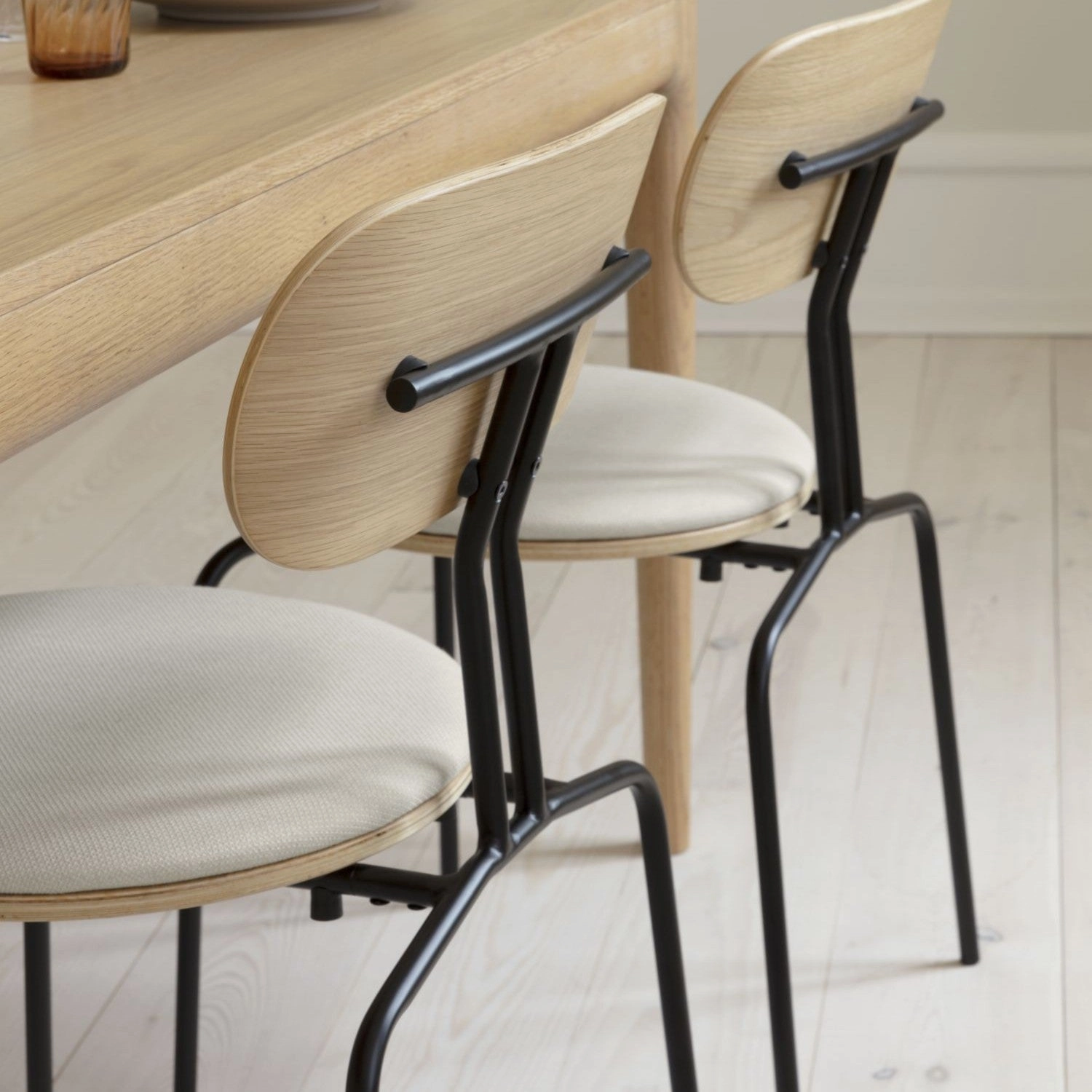Umage Curious Dining Chair
