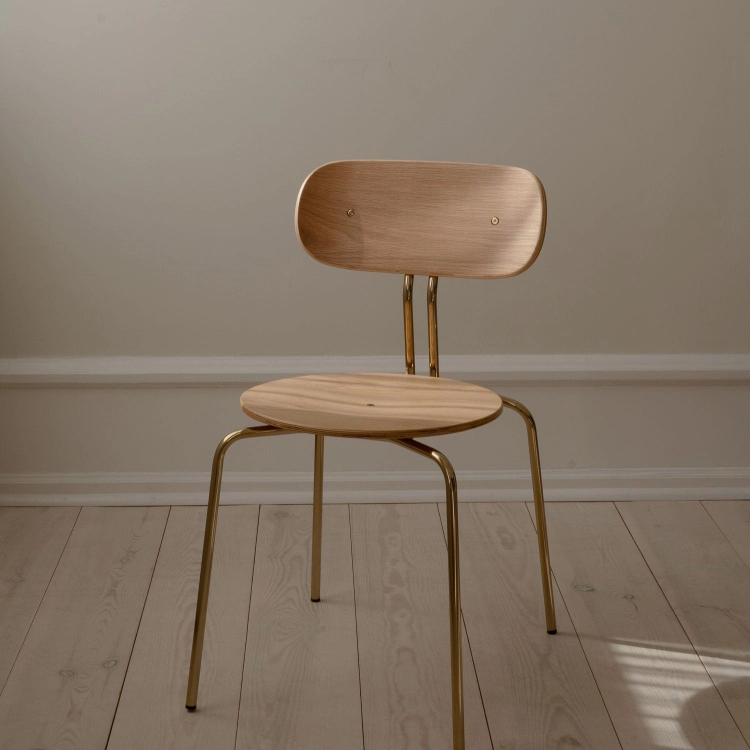 Umage Curious Dining Chair