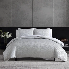 Vera Wang - Queen Comforter Set, Luxury Bedding Set with Matching Shams, Chic Room Essentials (Illusion Grey, Queen)