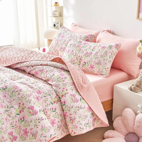 Wake In Cloud - Floral Quilt Set, Coquette Cottagecore Shabby Chic Flower for Women Teen Girls, Reversible Lightweight Bedspread Coverlet, 3 Pieces, Light Pink, Queen/Full Size