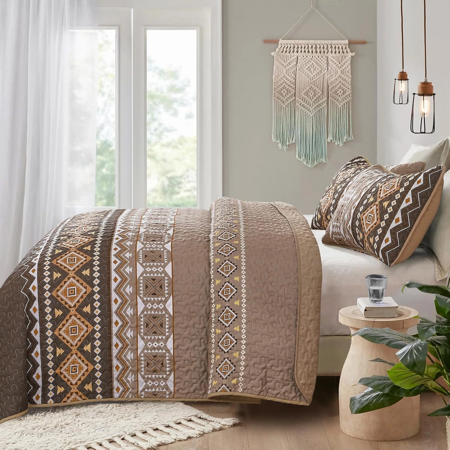WONGS BEDDING Boho Quilt Set Queen Size,3 Pieces Brown Geometry Printed Bedspread Coverlet Set,Lightweight Microfiber Bedding Set with 2 Pillowcases,96"×90"